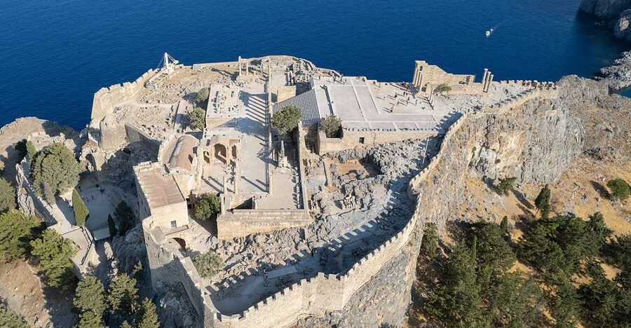 Rhodes: Acropolis of Lindos Entry Ticket with Audio Guide - The Propylaea and the approach to the sanctuary