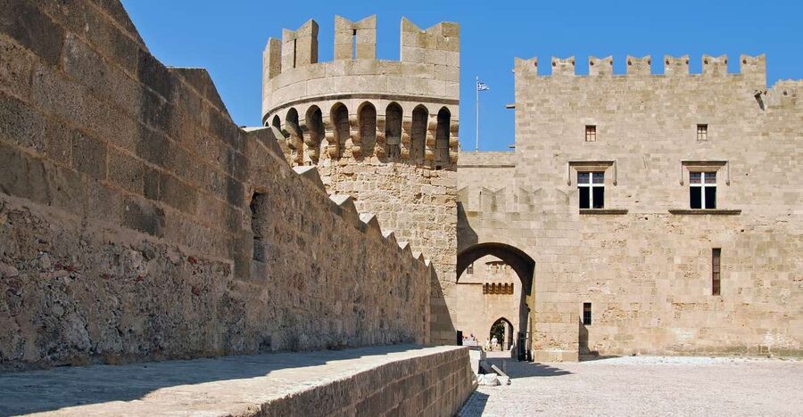 Rhodes: Palace of Grand Master Ticket & Rhodes SG audio tour - Using the timed ticket at the palace