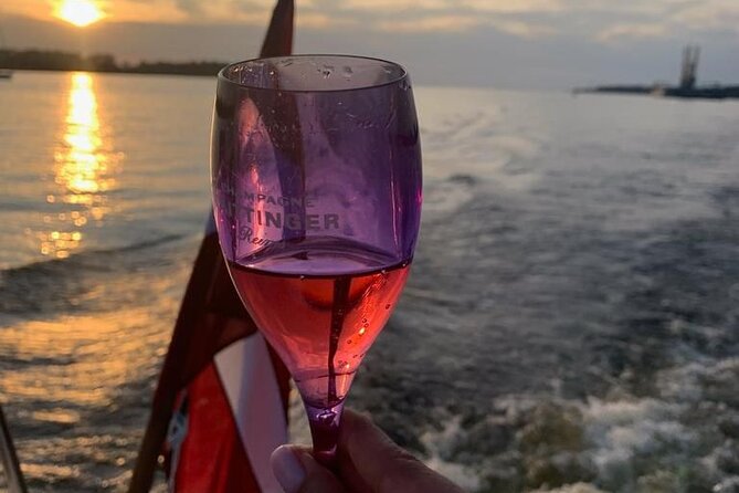 Riga: Evening or Sunset Boat Tour with Drink and Audio Guide - The first part of the route, a close look at Riga
