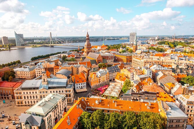 Riga Scavenger Hunt and Highlights Self Guided Audio Tour - Bastejkalna Park and Powder Tower