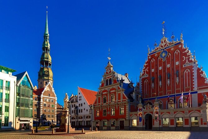 Riga Sightseeing Tour by Canal Boat with Audioguide - What this one-hour Riga cruise is really like