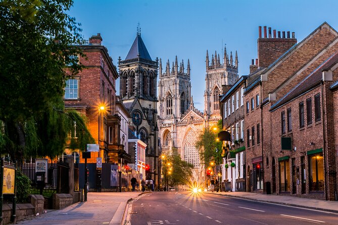 Romans, Vikings and Medieval York: An Audio Tour - Bootham Bar, Stonegate, and the old city routes