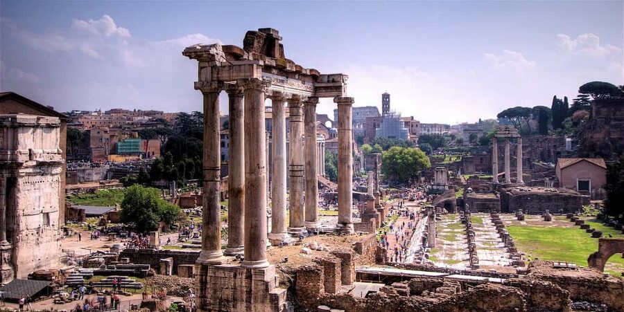 Rome: Audio guide of the Roman Forum and the Colosseum - The Colosseum option begins at the metro station