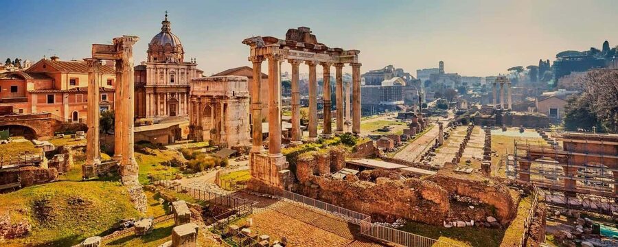 Rome: Audio guide of the Roman Forum and the Colosseum - Follow the ruins with history and small details