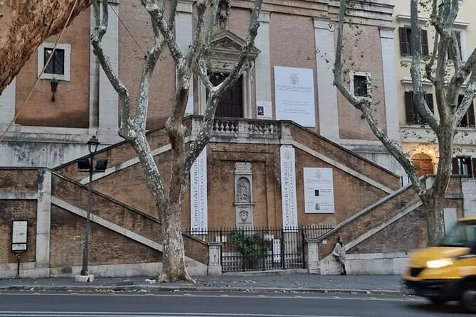 Rome: Capuchin Crypts Entrance with hosting &Audio guide - Five chapels, one powerful message