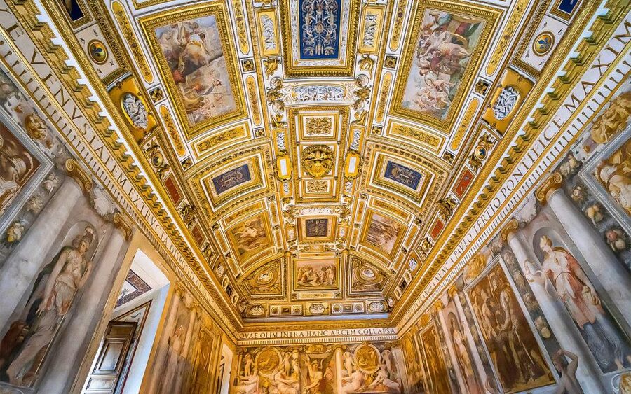 Rome: Castel Sant’Angelo Entrance Ticket with Audioguide - Corridors, chambers, and the castle’s defensive role