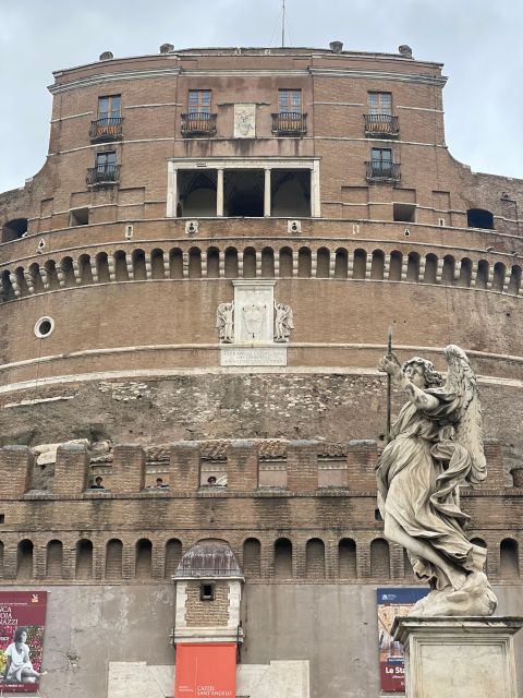 Rome: Castel Sant’Angelo Entry Ticket with Audio guide - Starting with Hadrian’s massive tomb