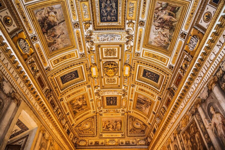 Rome: Castel Sant’ Angelo Ticket and Audio Guide - Using the smartphone audio guide