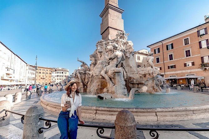 Rome City Audio Tour: The Italian Highlights on Your Phone - Piazza di Monte Citorio and the walk between sights