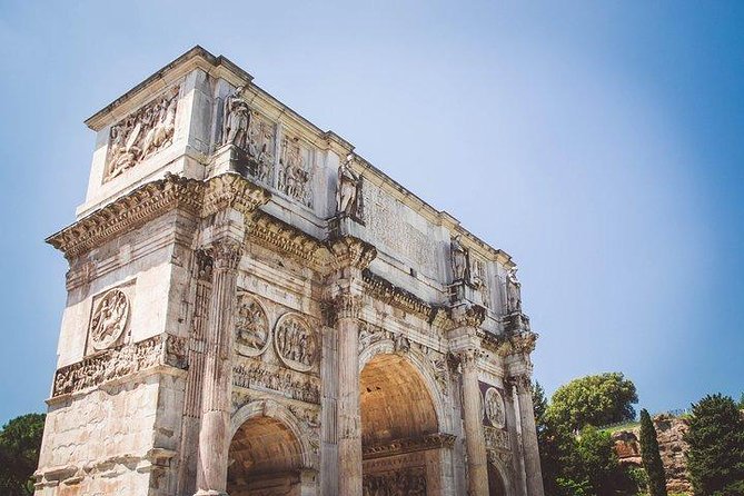 Rome: Colosseum Access with Official AI App & Arena Option - Roman Forum: the ancient city under your feet