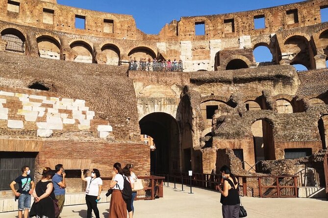 Rome: Colosseum Arena Exclusive Hosted Entrance with Audio Tour - Roman Forum access after the amphitheater