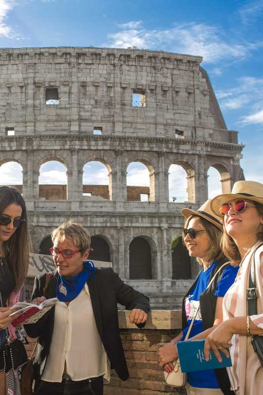 Rome: Colosseum Experience with Host and Audio Guide - Palatine Hill and Rome’s broad views