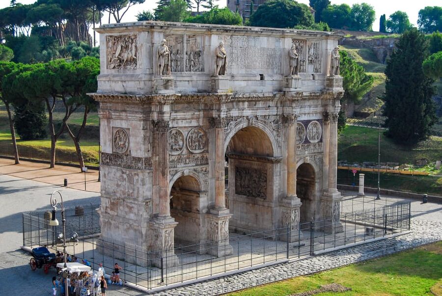Rome: Colosseum & Forum Experience with Free Audio Guide App - Key points to know before booking