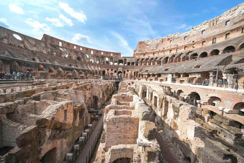 Rome: Colosseum, Forum, Palatine Hill Entry, and Audio Guide - Finding the meeting point at Via delle Terme di Tito 93