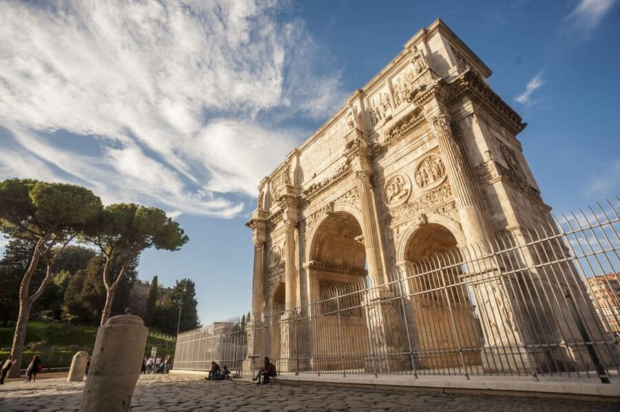 Rome: Colosseum, Forum, Palatine Hill Entry & Audioguide App - Who will get the most from this experience