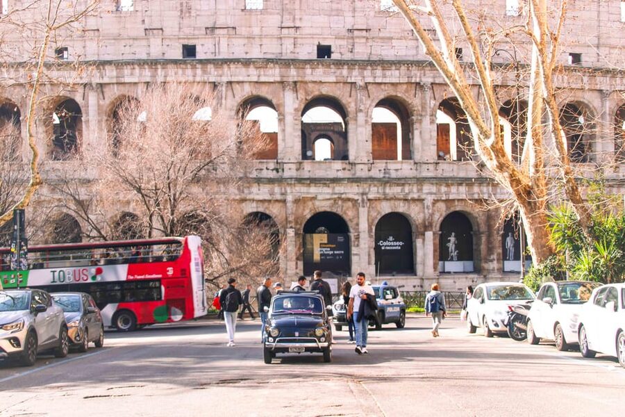 Rome: Colosseum & Forum with Audio Guide App -Optional Arena - Using the POP Guide Audio App