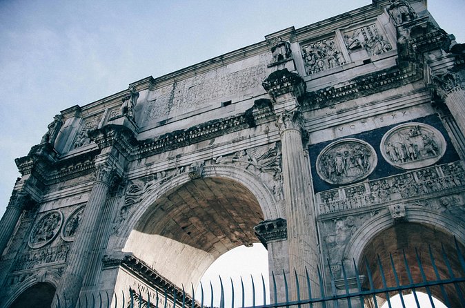 Rome: Colosseum, Roman Forum, Palatine Hill With Free Audio Guide - Communication problems are the biggest risk