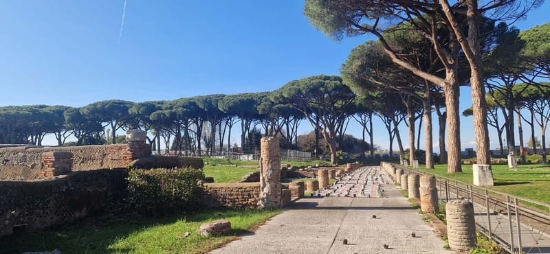 Rome:Ostia Antica Skip-the-line Ticket & Audioguide - Using the Downloadable Audio Guide
