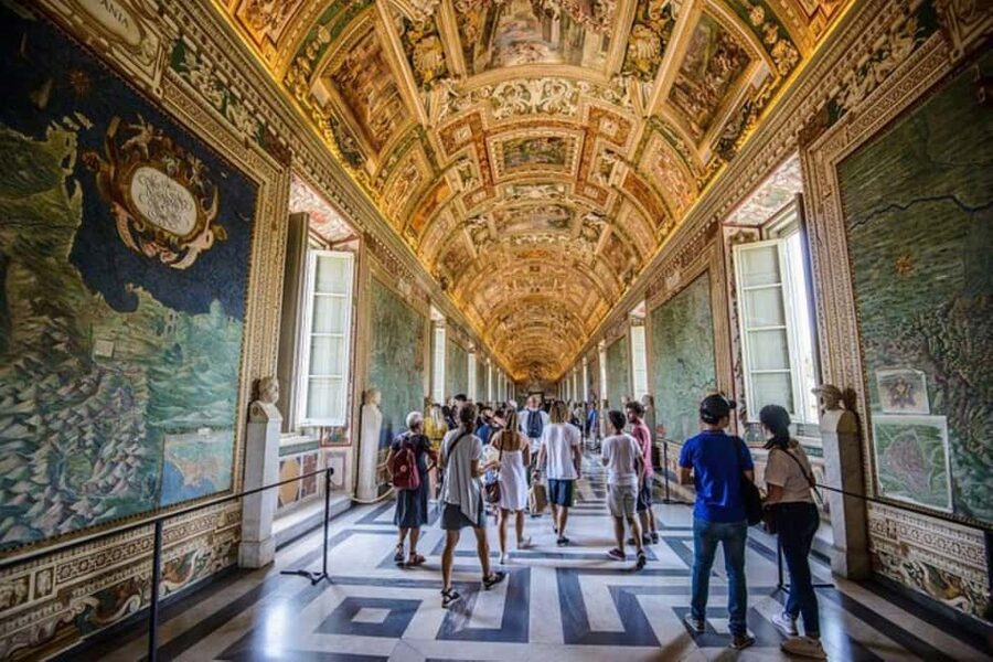 Rome: Sistine Chapel, Vatican Museums Entry, & Audioguide - Michelangelo’s frescoes and the Sistine Chapel