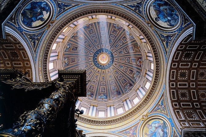 Rome: St Peter's Basilica and Papal Tombs Audio Guide - Downloading the guide before you arrive