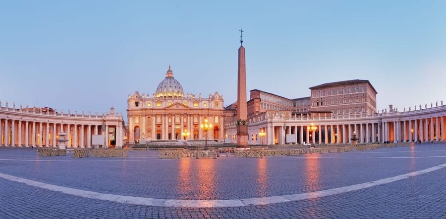 Rome: St.Peter's Basilica Audio Guide with Dome Tickets - The reward at the top: Rome from above