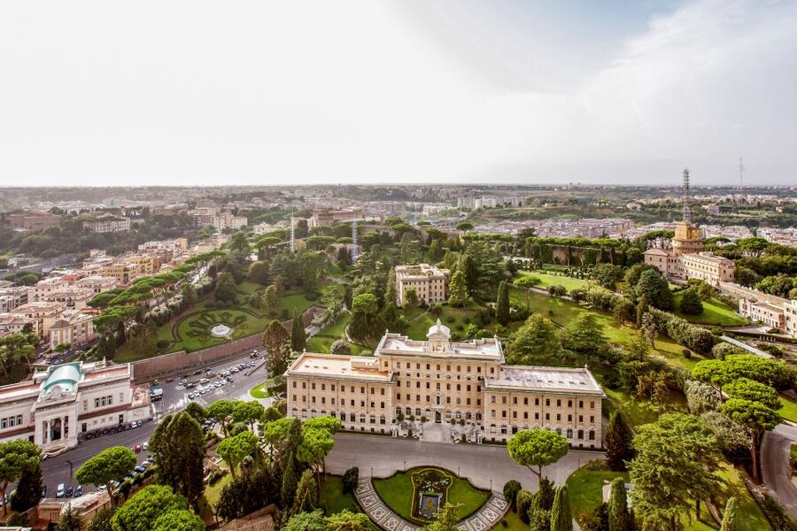 Rome: St. Peter's Basilica & Dome Entry Ticket & Audio Tour - Entering Vatican City and meeting at Borgo Santo Spirito