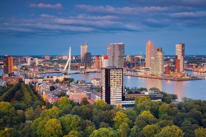 Rotterdam: City Walk Audio Guide in 7 Languages on your Phone - What the audio guide actually adds