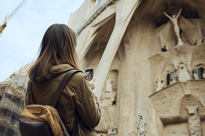 Sagrada Familia External Audio Tour - The 3 Iconic Facades - The unfinished Glory Façade on Carrer de Mallorca