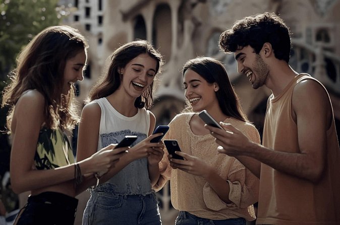 Sagrada Familia External Audio Tour - The 3 Iconic Facades - What the smartphone format is really like