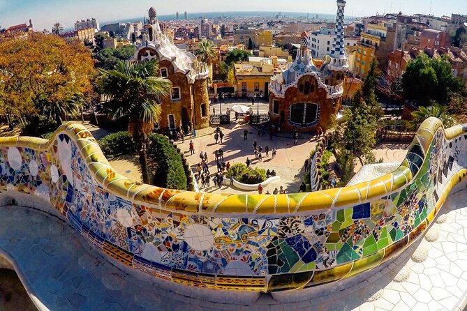 Sagrada Familia Skip The Queue With Audio Guide Tour - What the Sagrada Familia visit is really like