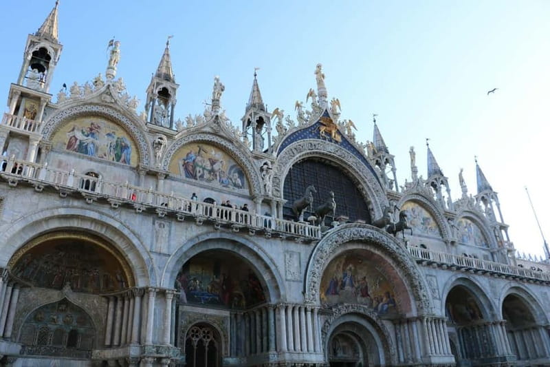 Saint Mark's Basilica: guided tour ticket + full audio guide - Why Skipping the Basilica Queue Matters