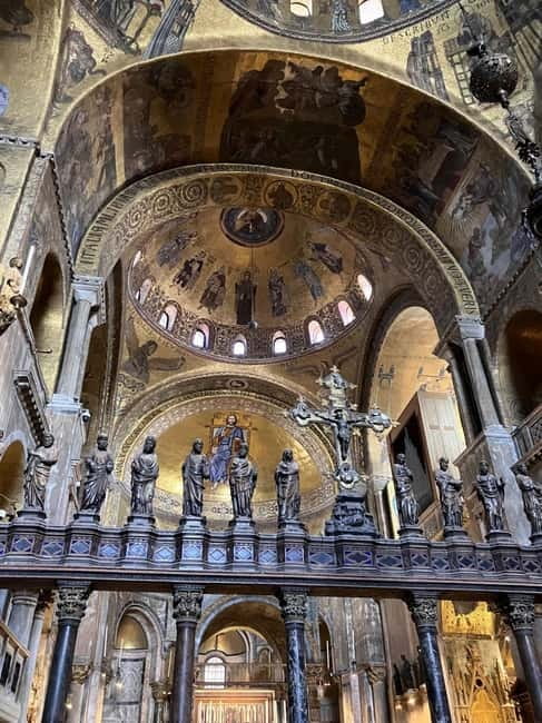 Saint Mark's Basilica: guided tour ticket + full audio guide - A Digital Guide Instead of a Group Leader