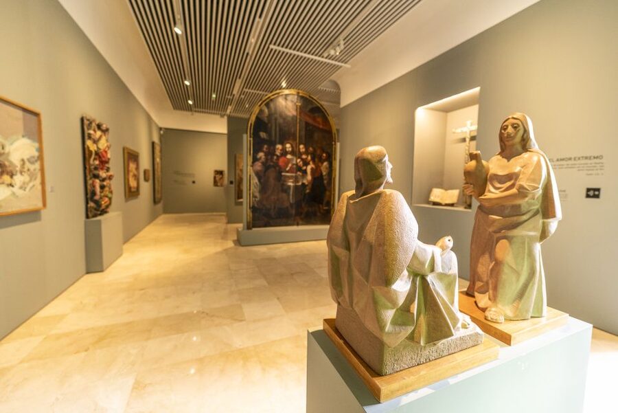 Salamanca: Cathedral of Salamanca Ticket with Audio Guide - Who will get the most from this visit