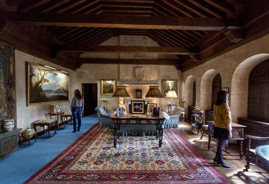 Salamanca: Monterrey Palace Audio-Guided Tour - Key points to know before you go