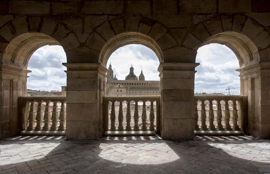 Salamanca: Monterrey Palace Audio-Guided Tour - Starting with the palace’s Renaissance character