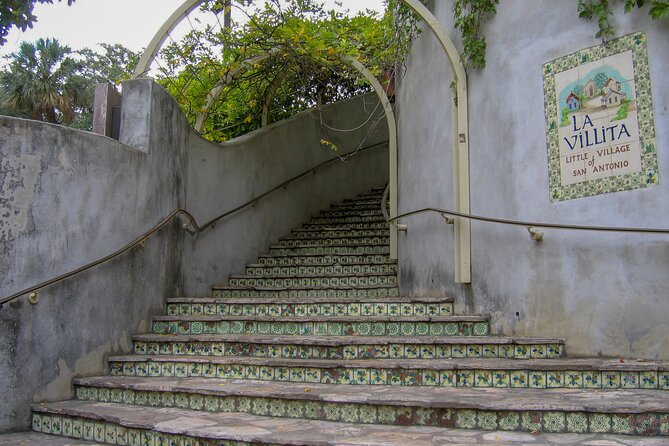 San Antonio River Walk Self-Guided Walking Audio Tour - City Hall, the presidio, and the Spanish Governor’s Palace