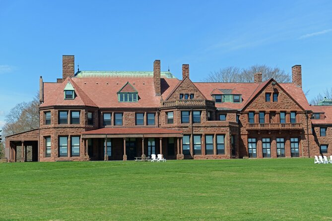 Scenic Newport, RI Self-Guided Driving Audio Tour - Ochre Court, McAuley Hall, and The Breakers