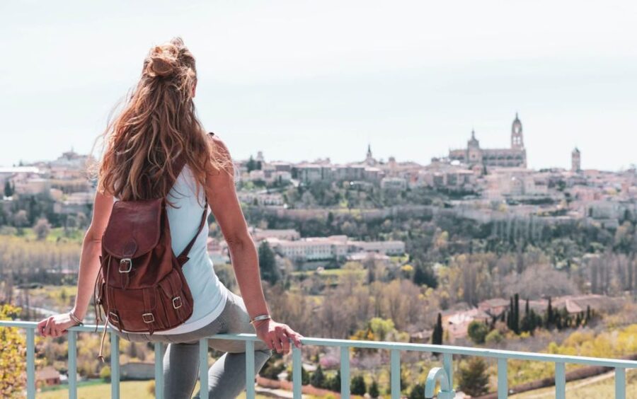 Segovia: Self-Guided Audio Tour on Your Phone - Key points to know before you book
