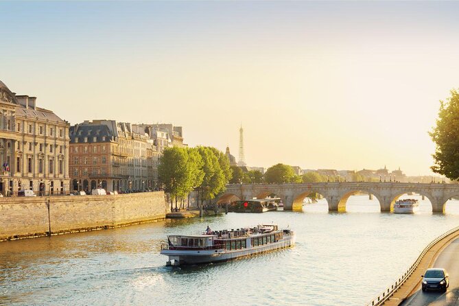 Seine River Cruise flexible ticket with Audio in Paris - 1 Hour - Key points to know before you go