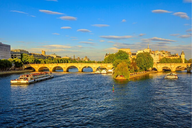 Seine River Cruise flexible ticket with Audio in Paris - 1 Hour - Is $20.94 a fair price?