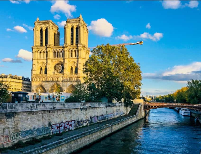 Seine River Cruise with Free Notre Dame Digital AudioGuide - Key points to know before booking