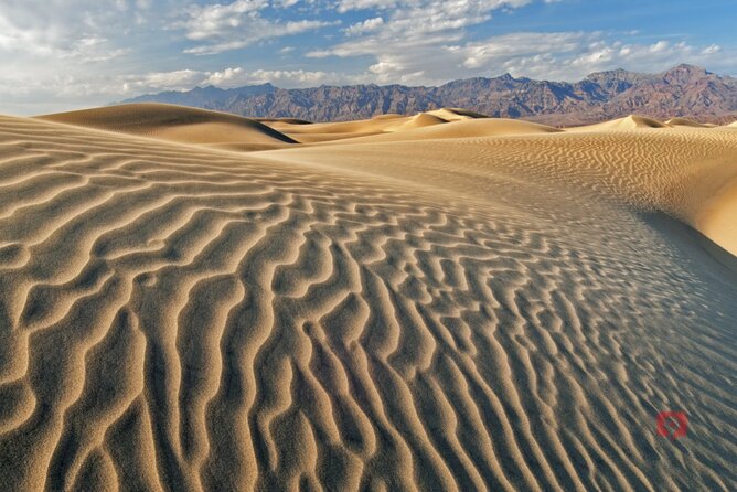 Self-Guided Audio Driving Tour in Death Valley National Park - Mesquite Flat Sand Dunes: classic desert scenery