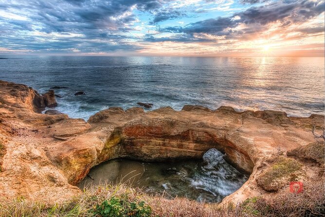 Self-Guided Audio Driving Tour in Oregon Coast - Cape Perpetua and Sea Lion Caves: the coast at full force