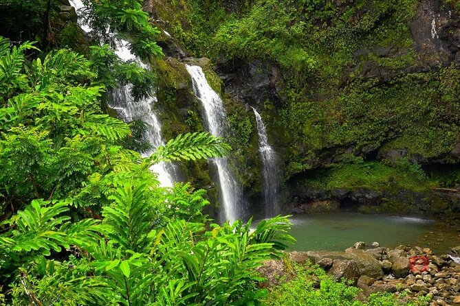 Self-Guided Audio Driving Tour in Road To Hana - Hana Lava Tube and Upper Waikani Falls