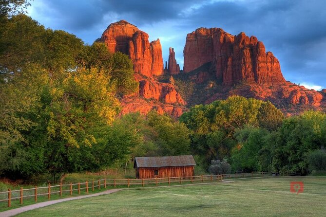 Self-Guided Audio Driving Tour of Sedona - Cathedral Rock and the Chapel of the Holy Cross