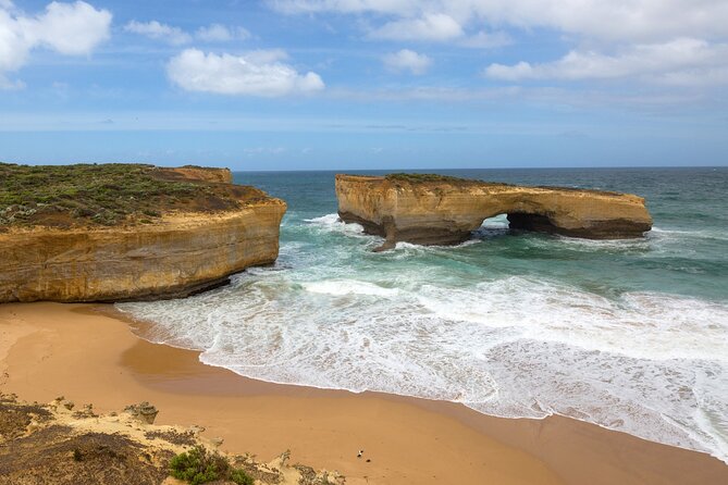 Self-Guided Audio Driving Tour of the Great Ocean Road, Australia - The Twelve Apostles and Loch Ard Gorge