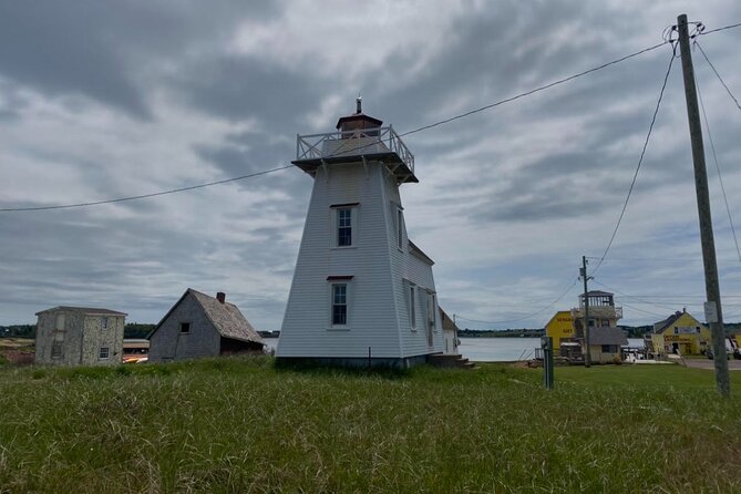 Self Guided Audio Driving Tour of the North Shore of PEI - Dunes Studio Gallery and Cafe