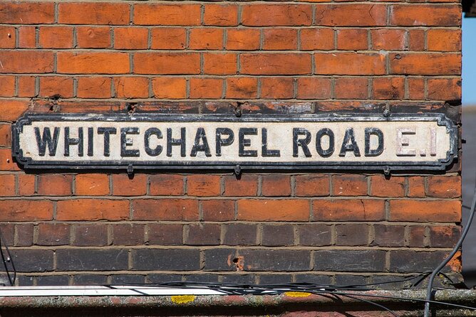 Self-Guided Audio Tour-Behind the shadow of evil: Jack the Ripper - Who will enjoy this walk most