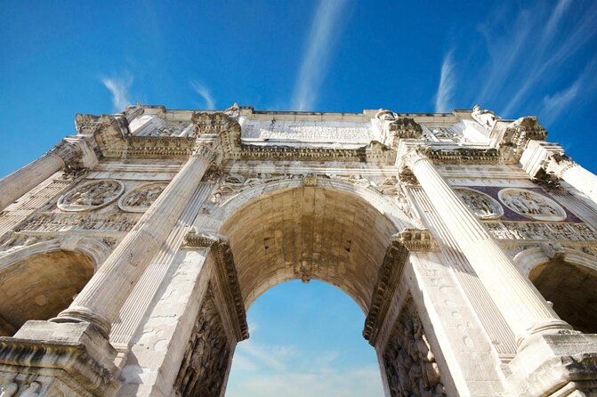Self Guided Audio Tour-Coliseum & the Gladiator's Legends - The Arch of Constantine and its 21-meter design