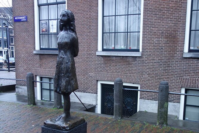 Self-Guided Audio Tour Holocaust Series: The Jewish Quarter - The Portuguese Synagogue and a story of refuge